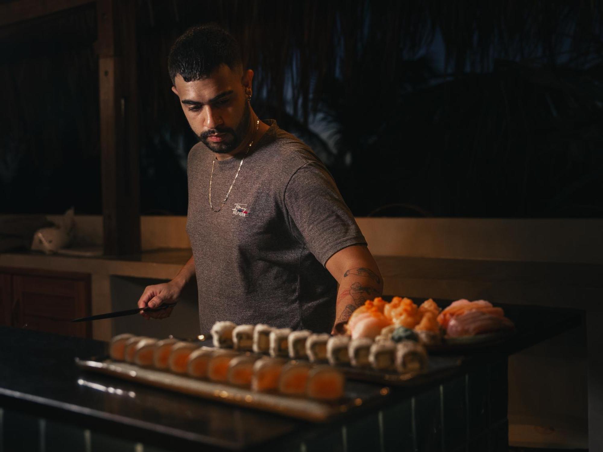 Luau Hotel غاجيرو المظهر الخارجي الصورة