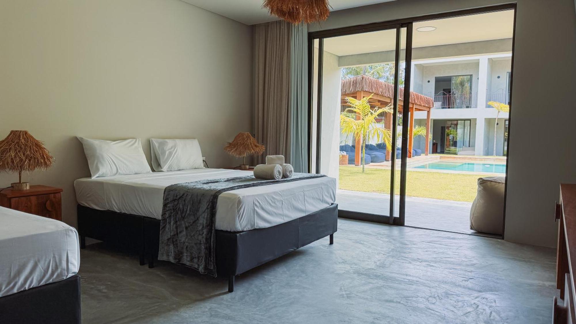 Luau Hotel غاجيرو المظهر الخارجي الصورة